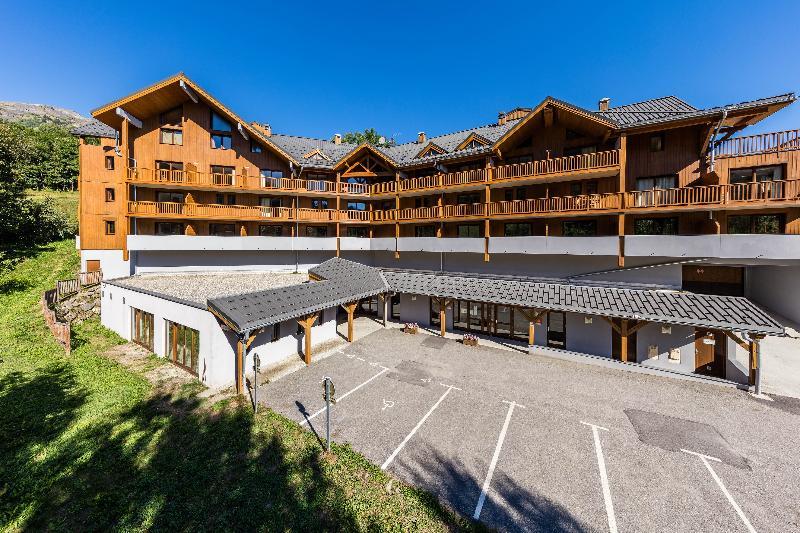 Noemys Terrasses De La Toussuire Aparthotel Saint-Pancrace  Exterior photo